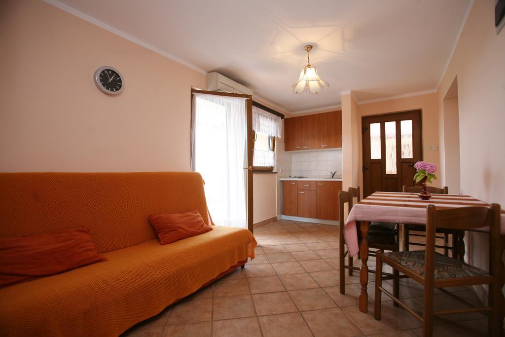 Apartments Neda - Porec South Bilik gambar