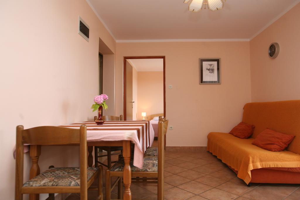 Apartments Neda - Porec South Bilik gambar