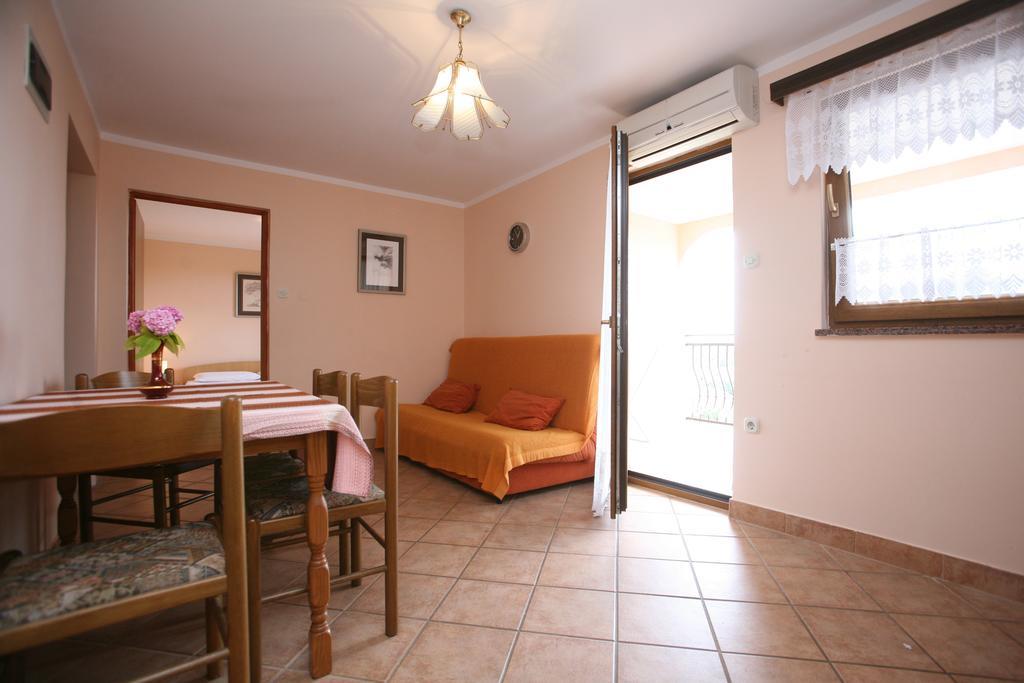 Apartments Neda - Porec South Bilik gambar