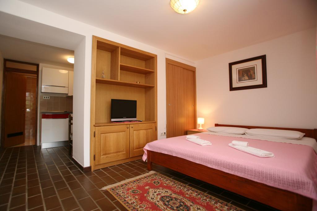 Apartments Neda - Porec South Bilik gambar