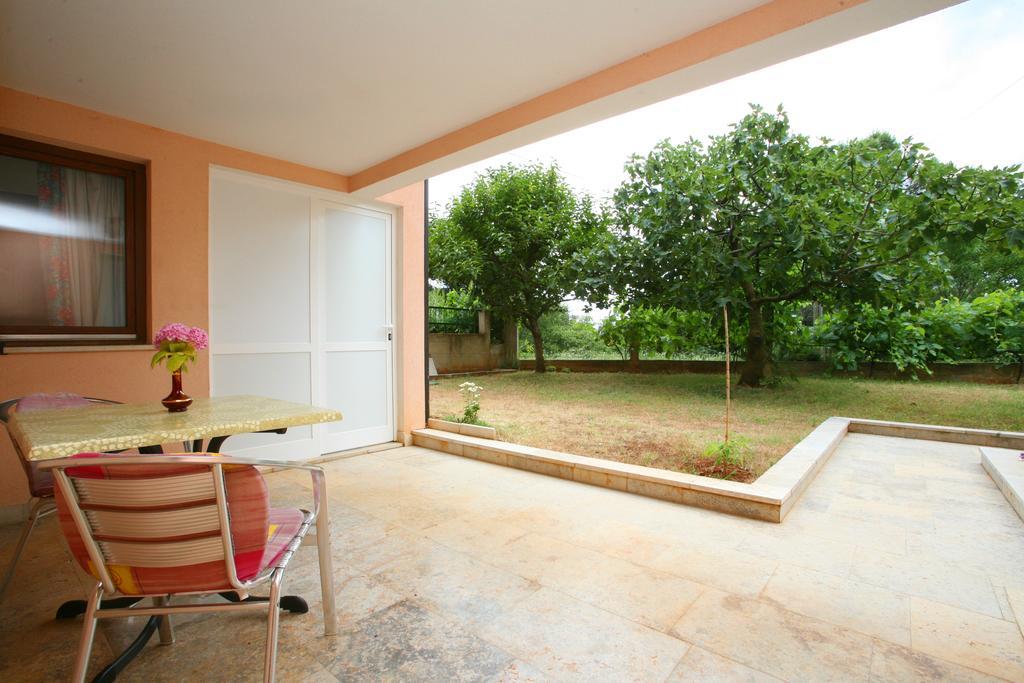 Apartments Neda - Porec South Bilik gambar