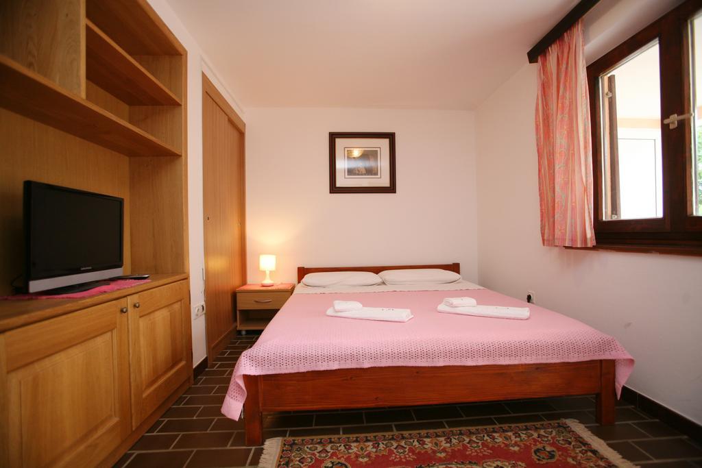 Apartments Neda - Porec South Bilik gambar