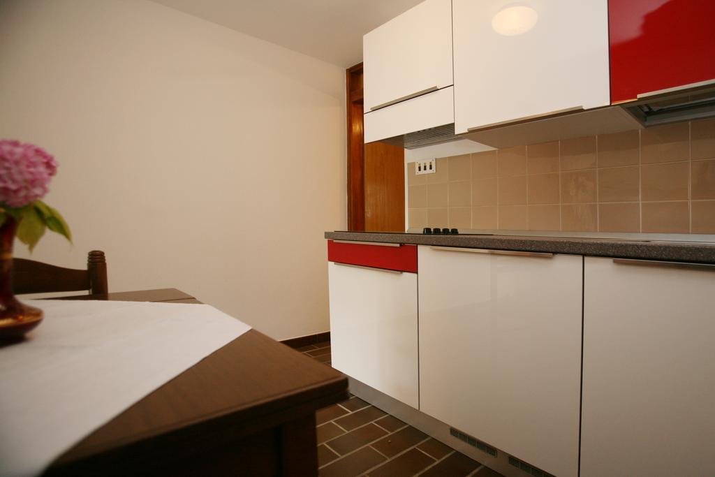 Apartments Neda - Porec South Bilik gambar